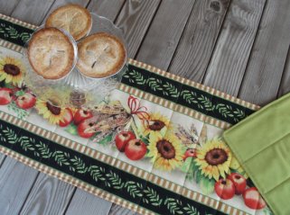 1-sunflower-table-runner